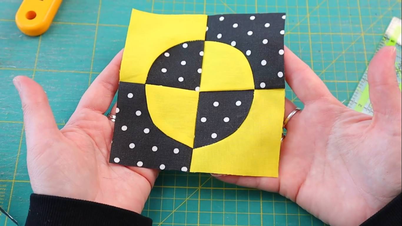  how to sew fabric circles step 7 the traditional circle quilt block is done