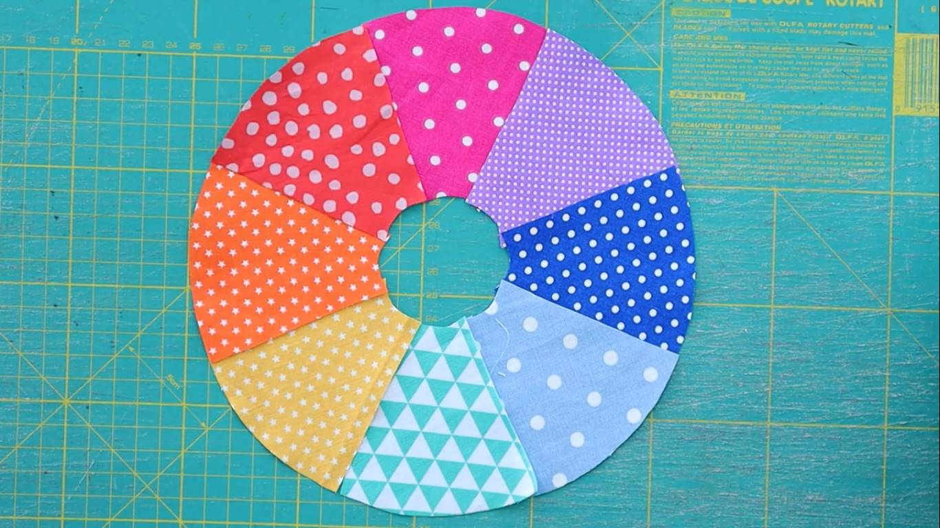  rainbow color wheel quilt block