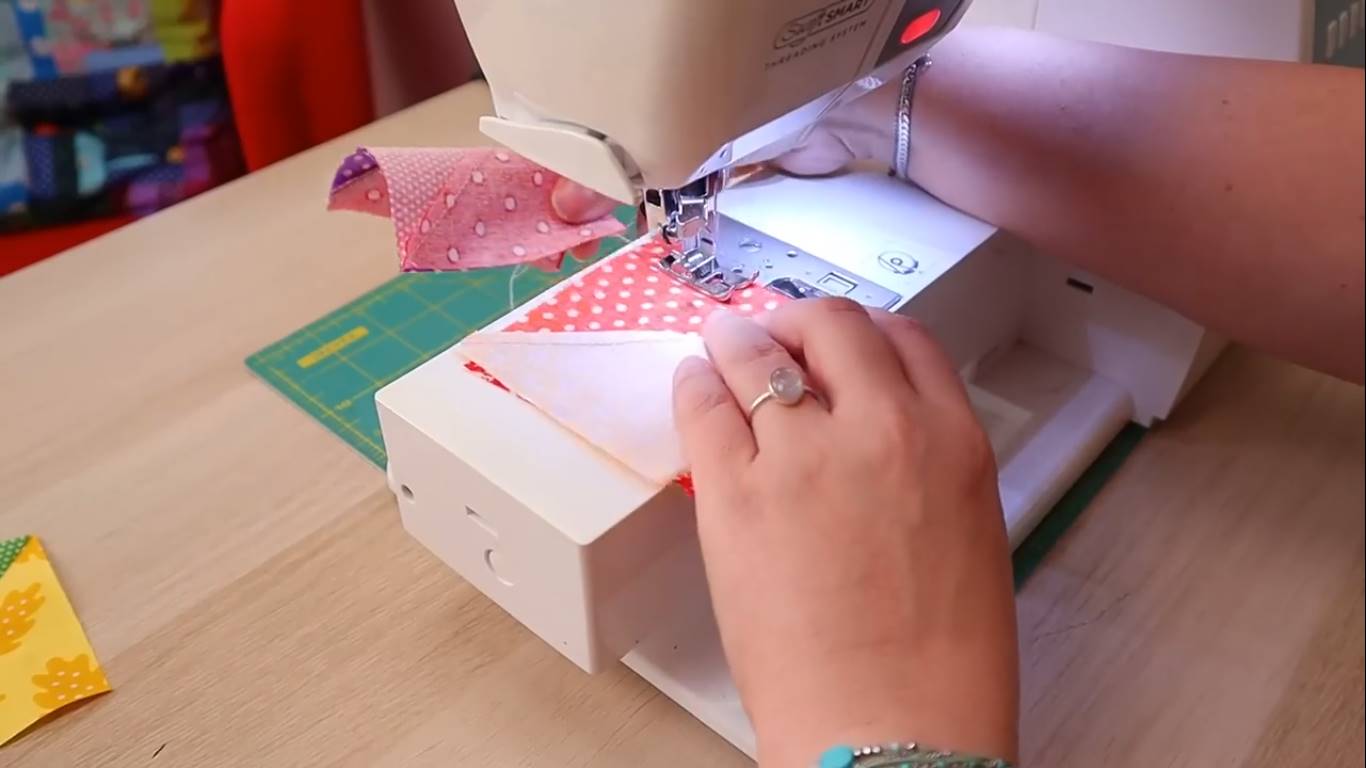 rainbow quilt step 9 Sewing the quilt pattern